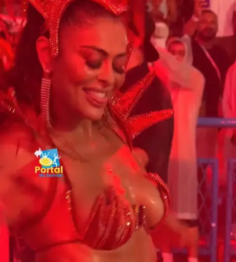 Image 23448165 from Juliana Paes