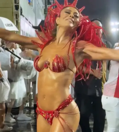 Image 23448169 from Juliana Paes