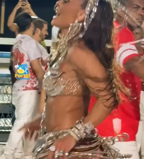 Image 23448155 from Juliana Paes