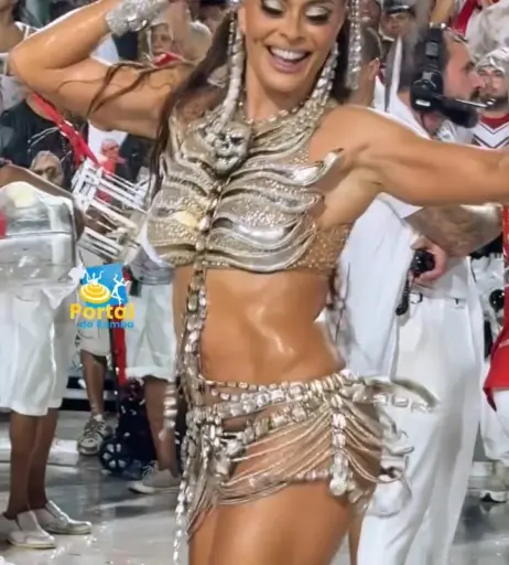 Image 23448154 from Juliana Paes