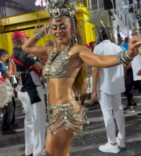 Image 23448142 from Juliana Paes