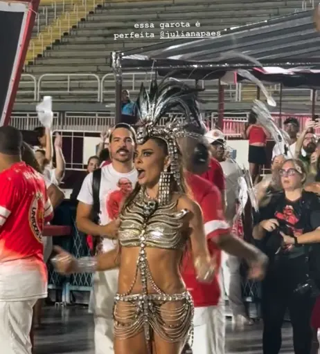 Image 23448149 from Juliana Paes