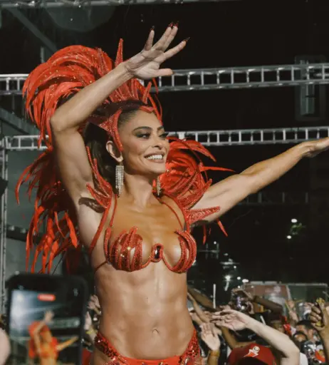 Image 23448174 from Juliana Paes