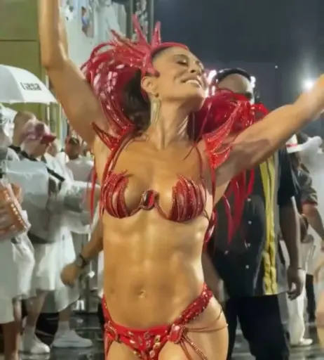 Image 23448179 from Juliana Paes