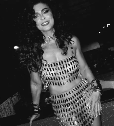 Image 23448089 from Juliana Paes