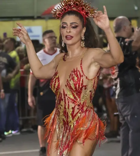 Image 23448032 from Juliana Paes