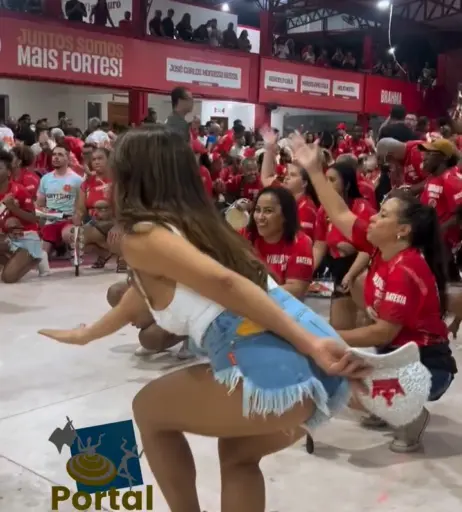 Image 23448039 from Juliana Paes