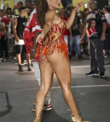 Image 23448038 from Juliana Paes