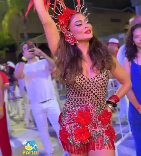 Image 23448065 from Juliana Paes