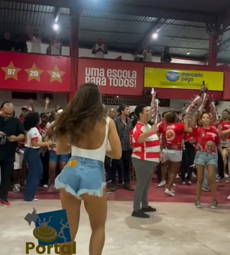 Image 23448040 from Juliana Paes