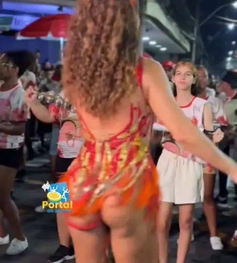 Image 23448045 from Juliana Paes