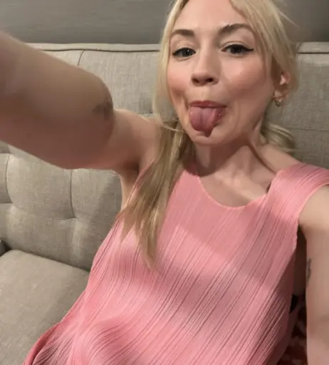 Image 23445777 from Emily Kinney | Best Known: TWD