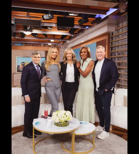 Image 23443338 from Nikki Glaser