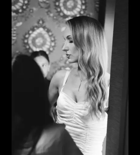 Image 23443230 from Nikki Glaser