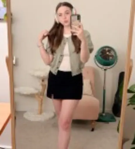 Image 23442430 from SarahKey