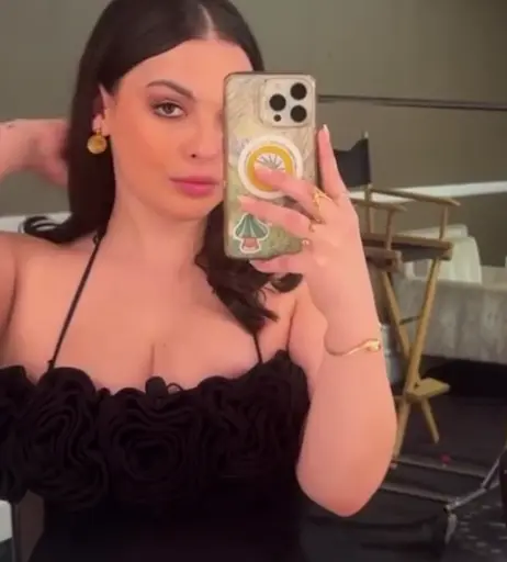 Image 23442709 from Isabella Gomez