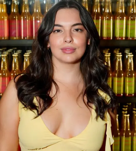 Image 23442627 from Isabella Gomez