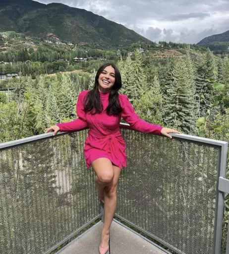 Image 23442639 from Isabella Gomez