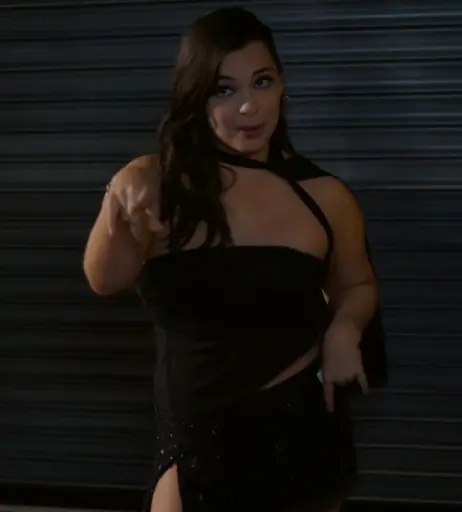 Image 23442653 from Isabella Gomez