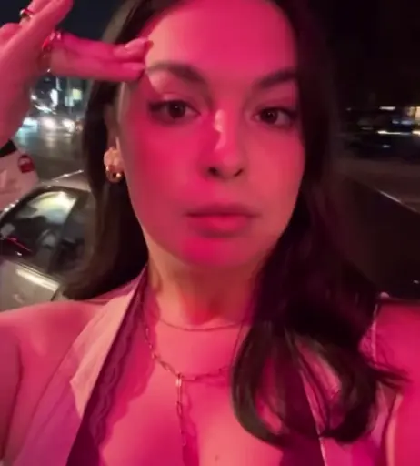 Image 23442671 from Isabella Gomez