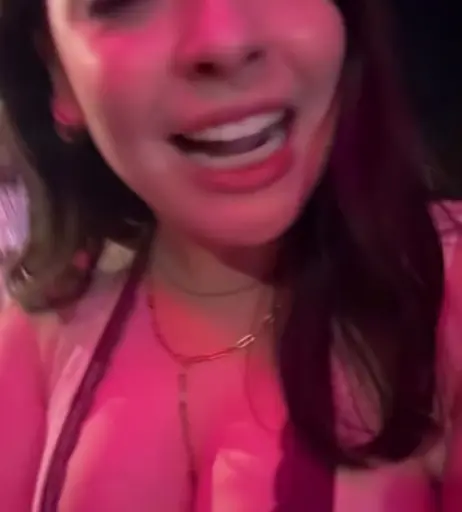 Image 23442679 from Isabella Gomez