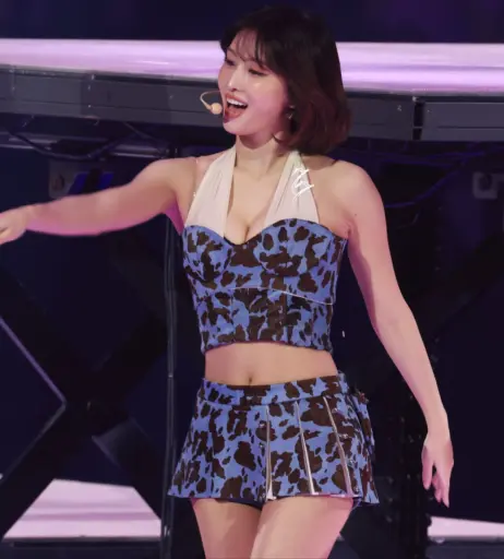 Image 23418594 from Hirai Momo | TWICE
