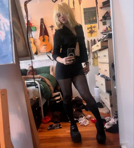 Image 23414817 from wormsheriff / Olivia O