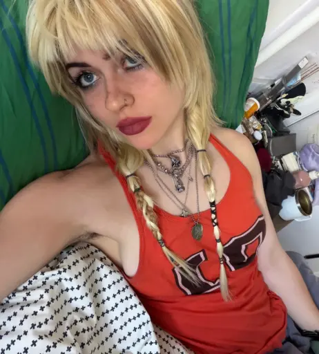Image 23414853 from wormsheriff / Olivia O