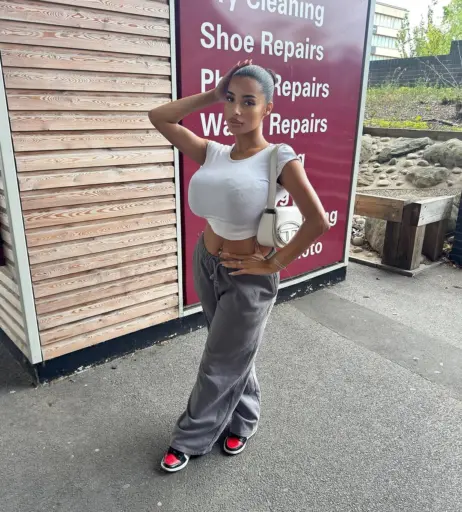 Image 23414455 from Kadelle Samuals, @kadellesamuals_ busty instagram model