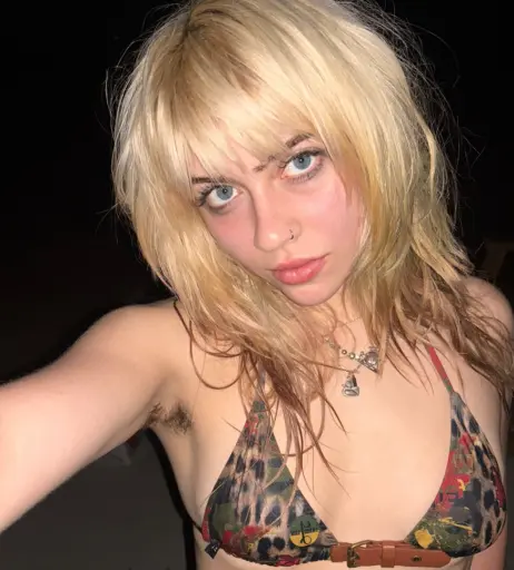 Image 23414792 from wormsheriff / Olivia O