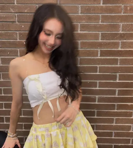 Image 23419822 from Chaeyoung (TWICE)