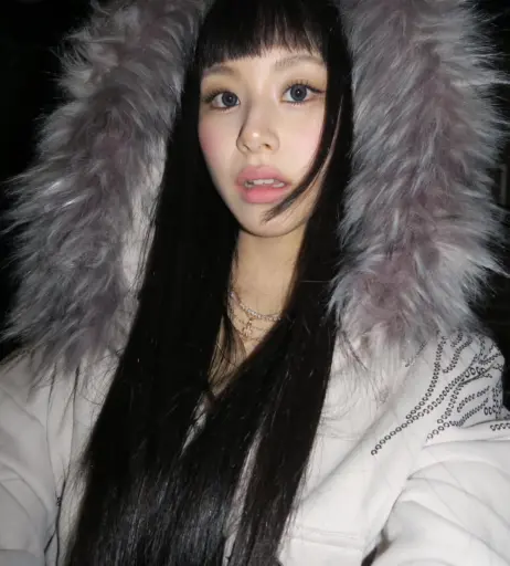 Image 23419760 from Chaeyoung (TWICE)