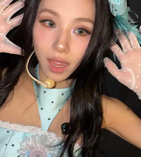 Image 23419773 from Chaeyoung (TWICE)