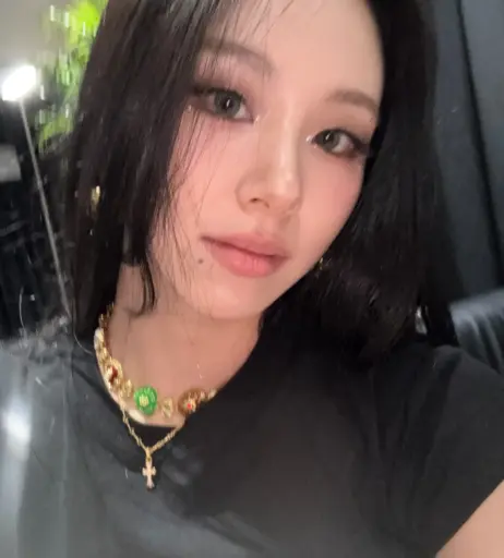 Image 23419775 from Chaeyoung (TWICE)