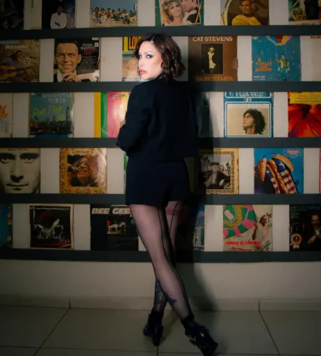 Image 23421349 from Pitty
