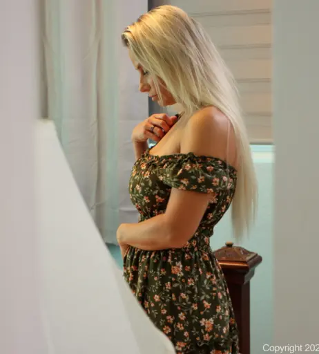 Image 23420883 from Sadie RW | Hotwife Sadie