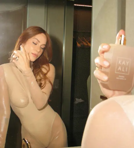Image 23422495 from Giovanna Ewbank
