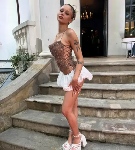 Image 23407661 from Lila Janowska