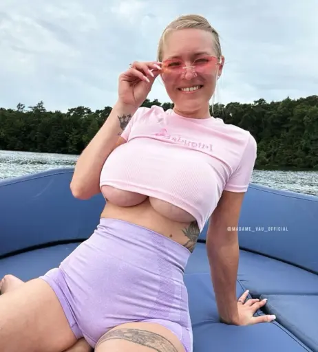 Image 234968 from Madame Vau