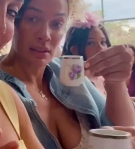 Image 23487597 from Nia Jax/Lina Fanene