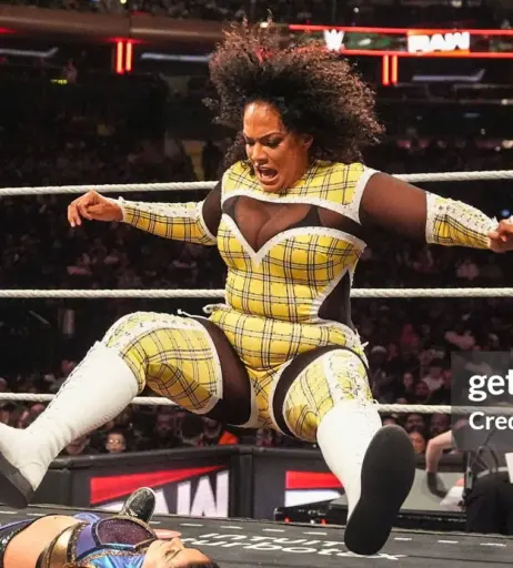 Image 23487587 from Nia Jax/Lina Fanene