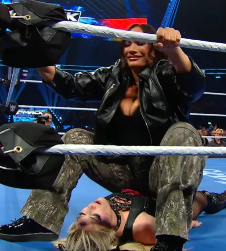 Image 23487547 from Nia Jax/Lina Fanene