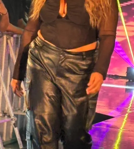 Image 23487490 from Nia Jax/Lina Fanene