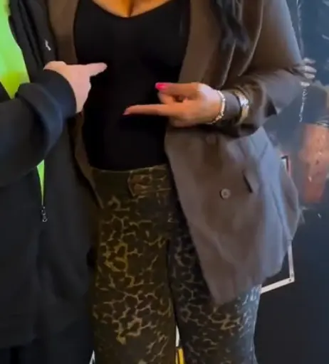 Image 23487482 from Nia Jax/Lina Fanene