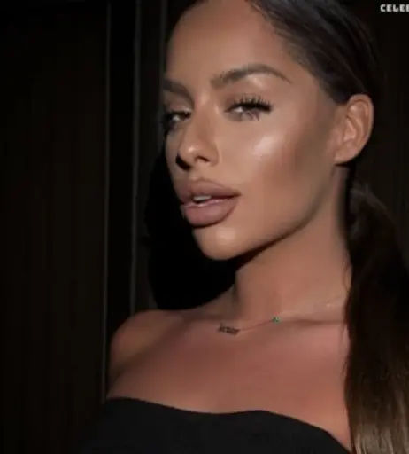 Image 2348349 from Amirasecret99