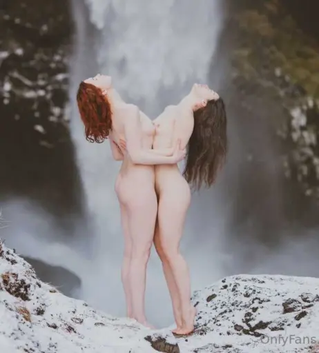 Image 23354360 from Icelandic Selkie