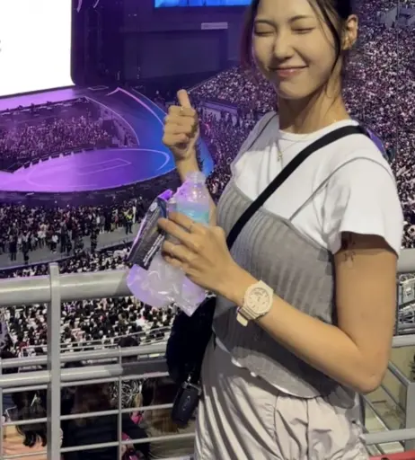 Image 23360386 from Jessica Lee Seul