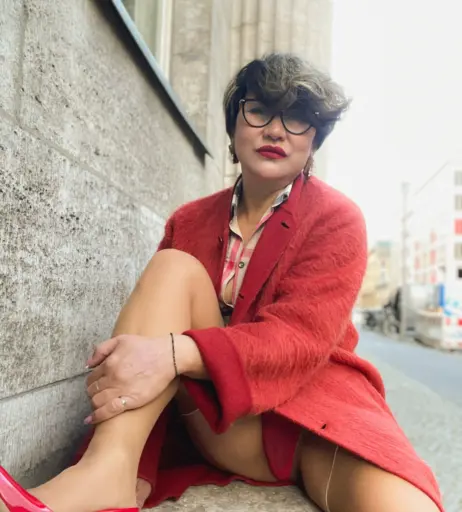 Image 2331355 from Julia Woo