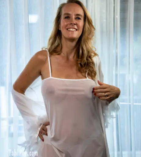 Image 2333596 from Tabi Poe