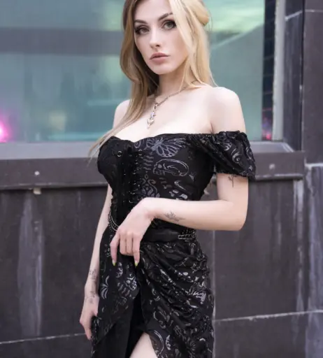 Image 23335723 from Rolyatistaylor